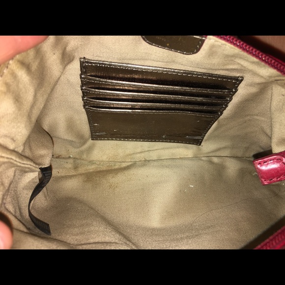 Clearance 🛍 Red fossil crocodile crossbody. - Picture 6 of 8